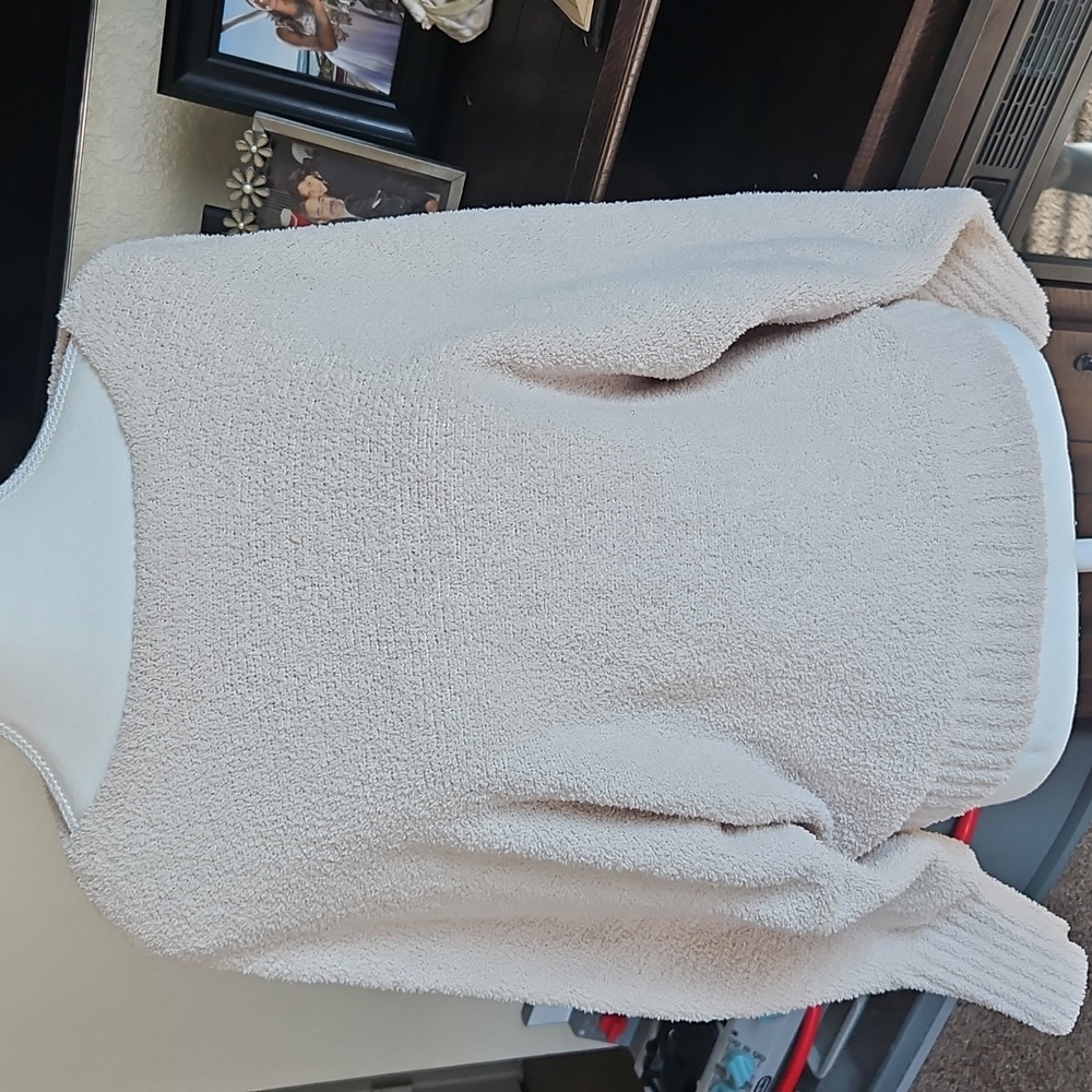 Ruby Moon Soft Cream Women's Sweater